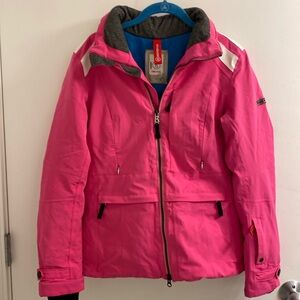 Bogner Fire and Ice jacket. Size 6. Excellent condition.